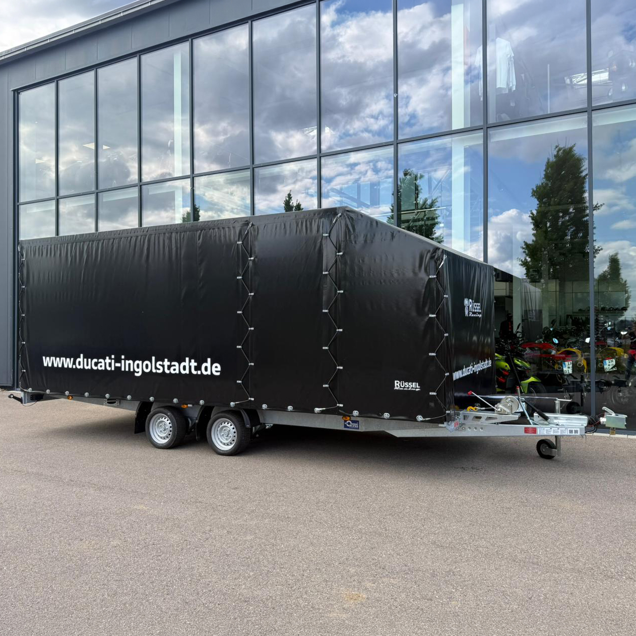 Unser Ducati-Ingolstadt Auto-Anhänger